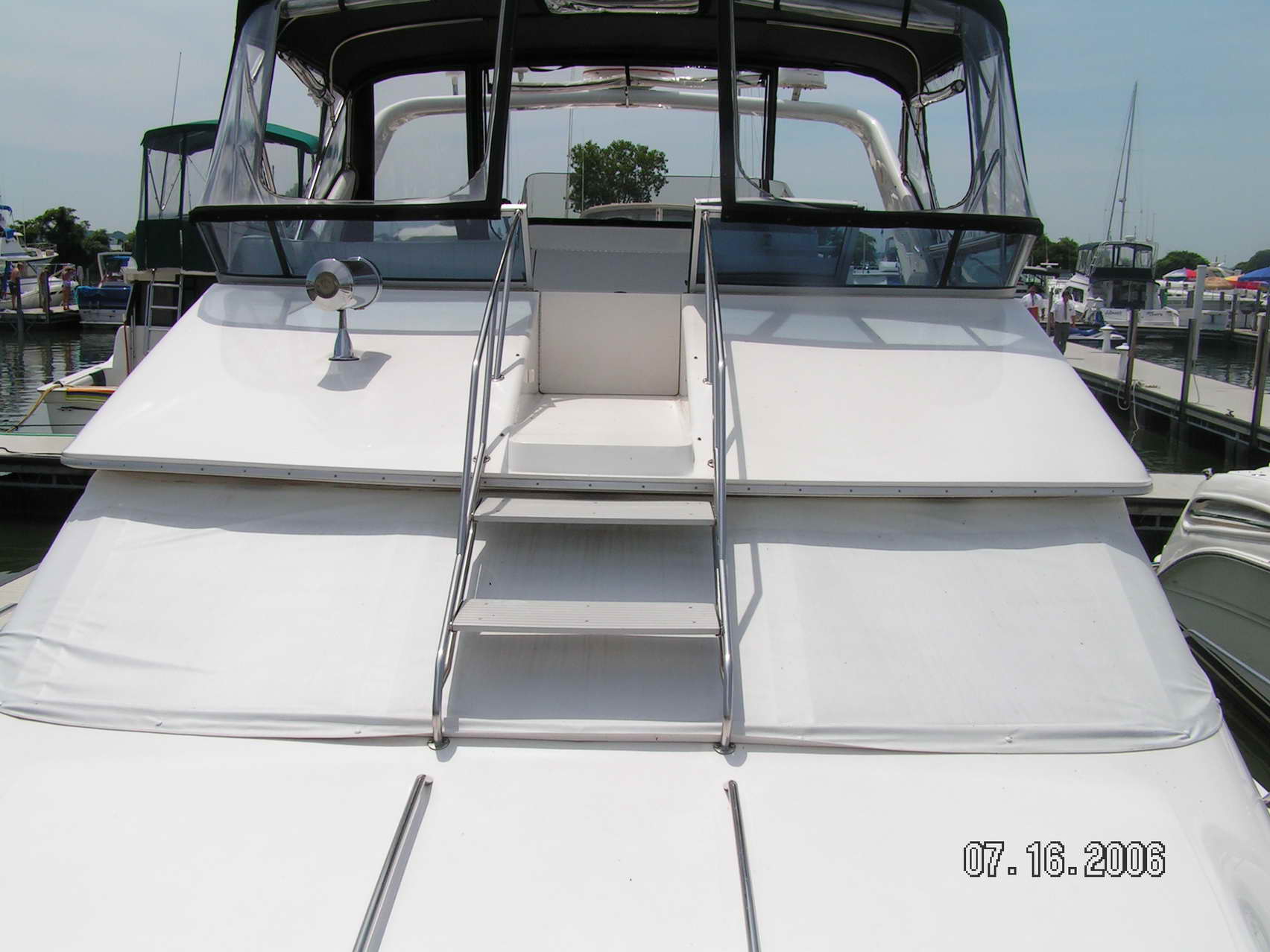 Bridge - Helm Station